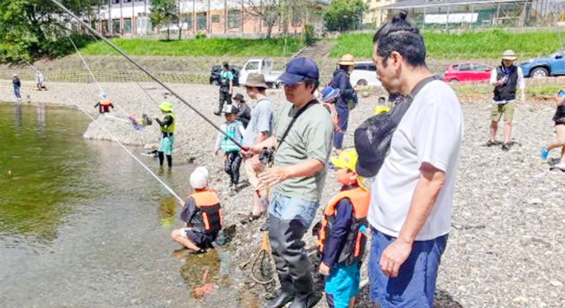 渓流釣り体験ツアー